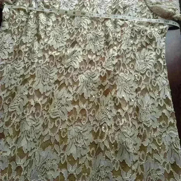 Cardalite Women's Dress Nude/tan sequined 2X - Picture 9 of 15